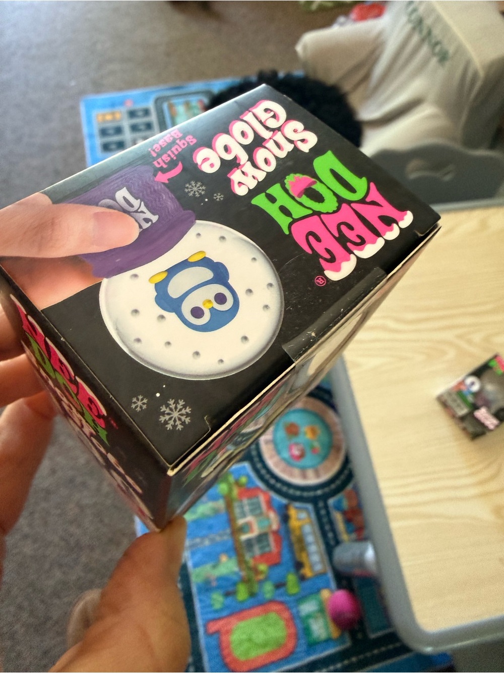 Schylling- NeeDoh- Snow Globe- Squish and Flow - Picture 2 of 5